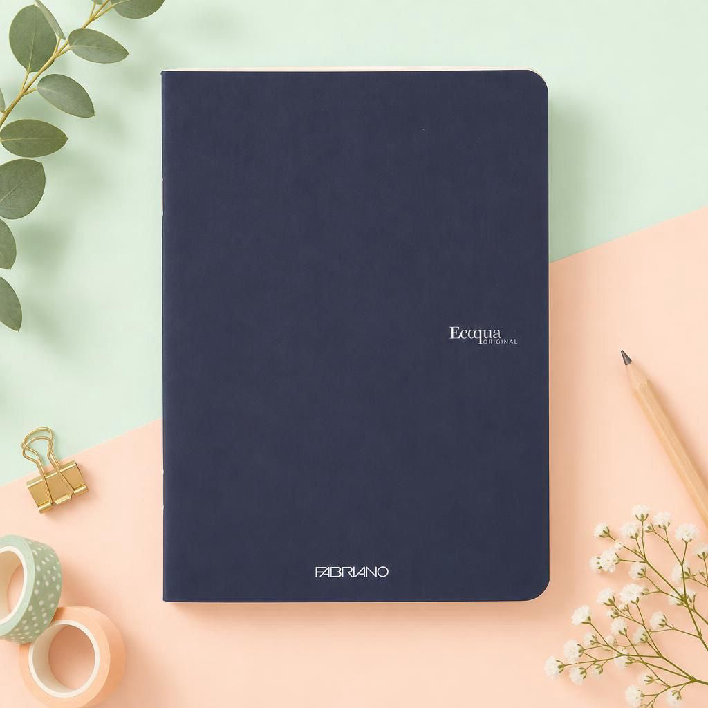 Generiert: [1636443a-da64-4e85-9d41-e789ce9ed8e9] Hauptbild – Fabriano Ecoqua Notizheft - dark blue - A5 - dots - geheftet