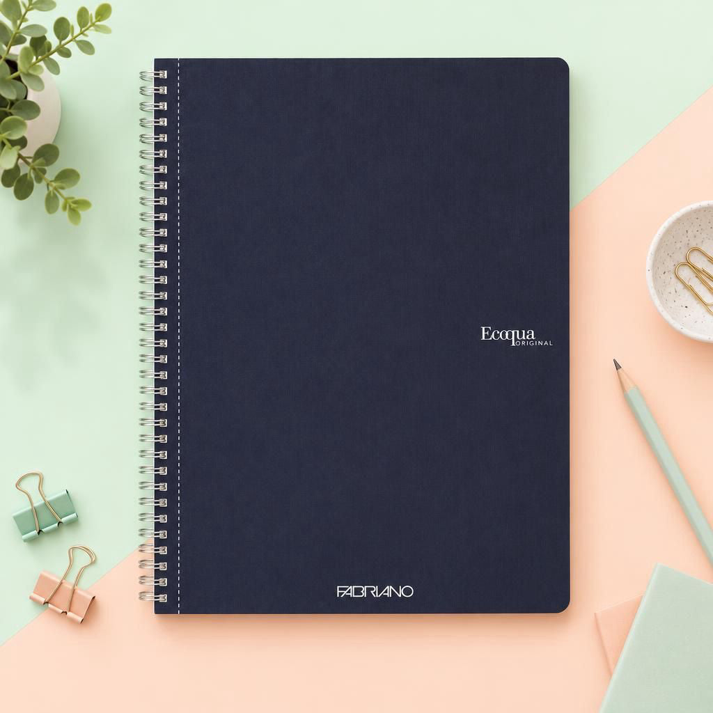 Generiert: [18d451d5-7df2-4c76-8dff-530805052063] Hauptbild – Fabriano Ecoqua Notizheft - dark blue - A4 - kariert - Spirale