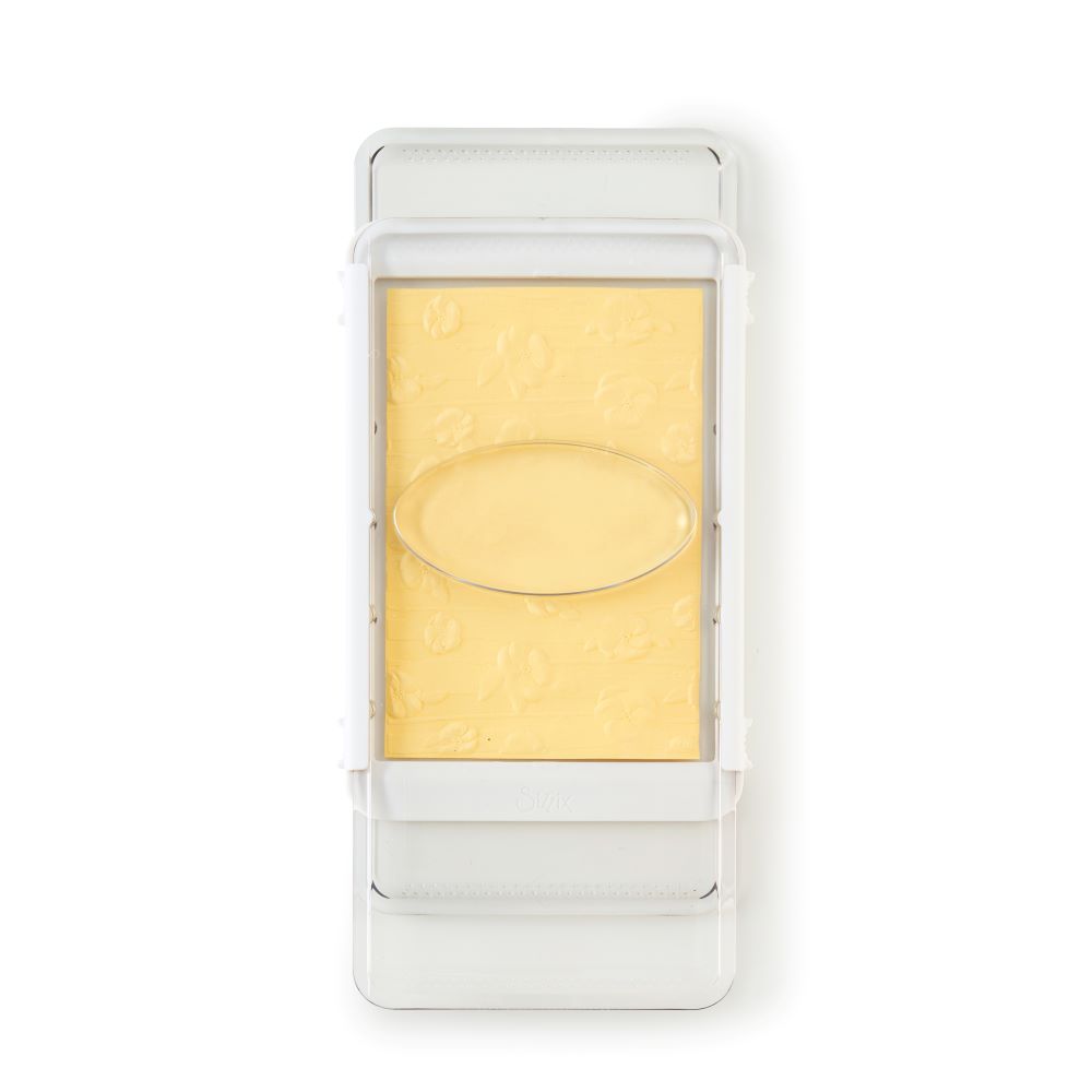 Dimensional Diffuser Accessory - Oval Plate and Insert by Stacey Park