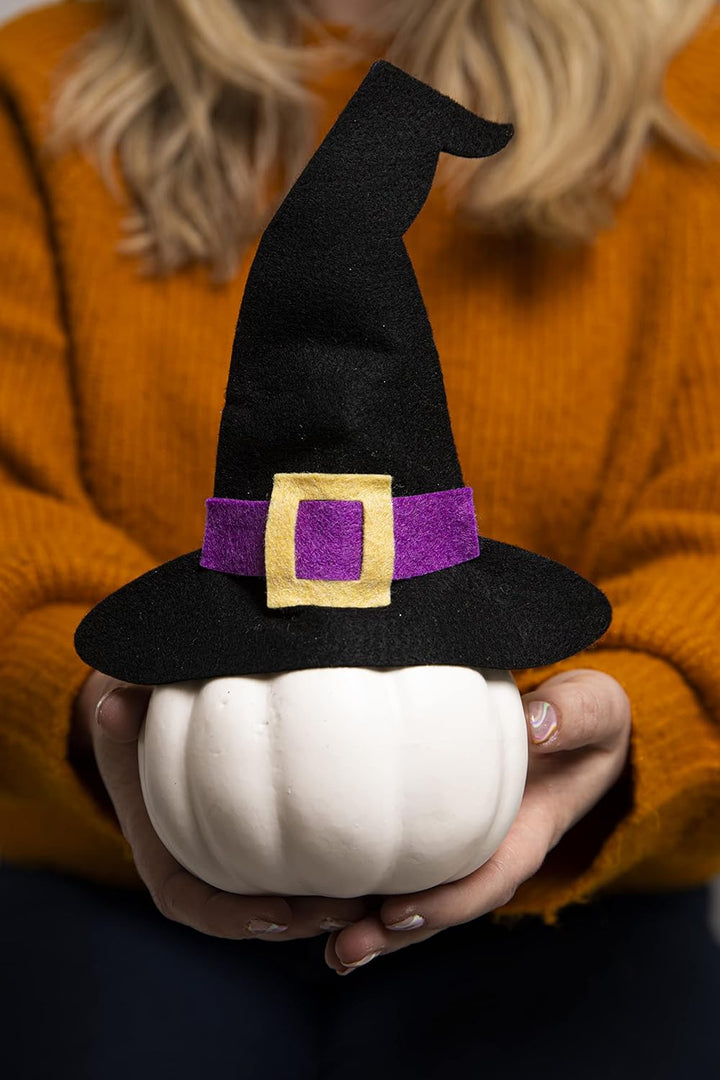 Bigz Plus - Hut, Fledermaus & Schnalle by Jennifer Ogborn