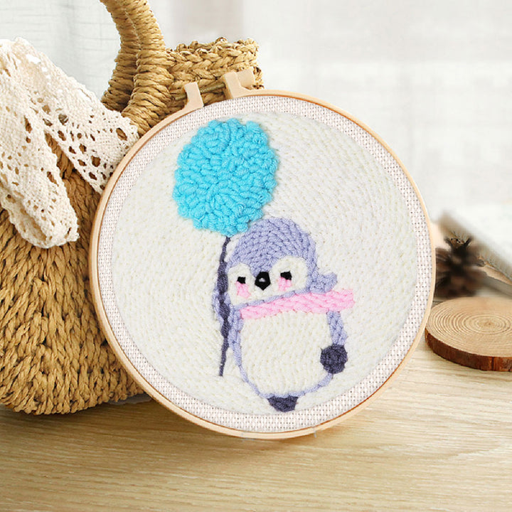 Punch Needle 20x20 Pinguin mit Löwenzahn