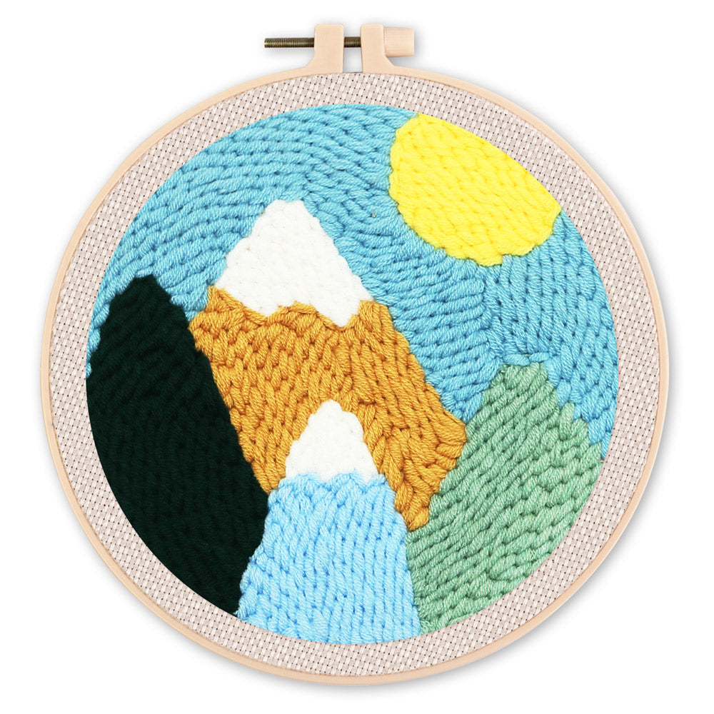 Punch Needle 20x20 Verschneite Berge - Kidis Art