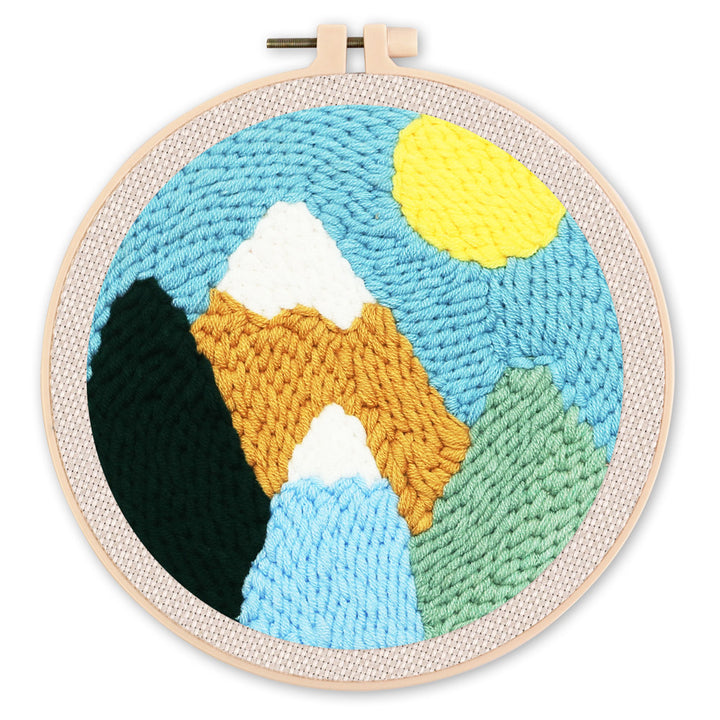 Punch Needle 20x20 Verschneite Berge