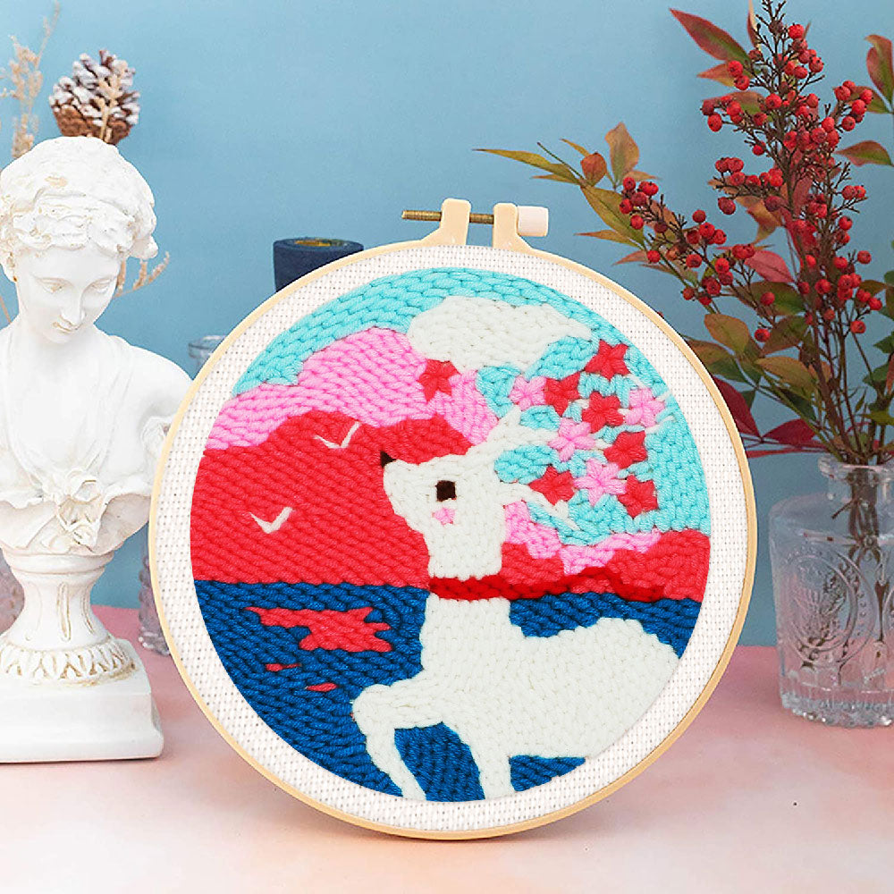 Punch Needle 20x20 Weisses Reh und Sakura