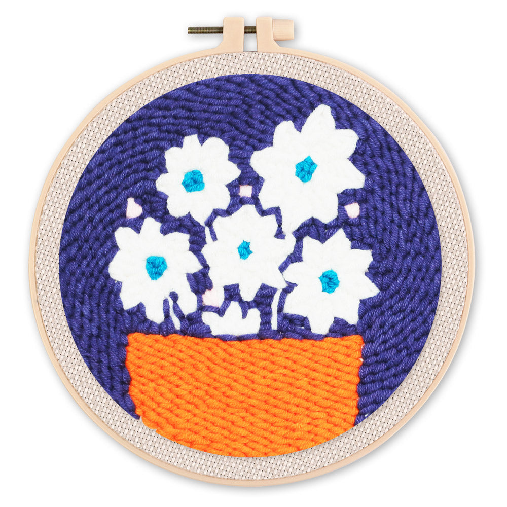 Punch Needle 20x20 Weisse Blumen