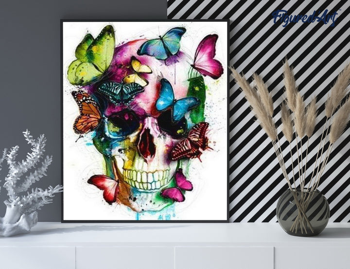 Diamond Painting 40x50 gerollte Leinwand Figured’Art Totenkopf und Schmetterlinge - Kidis Art