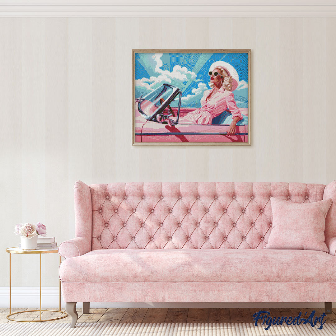 Diamond Painting 40x50 gerollte Leinwand Figured’Art Diva in einem rosa Retro-Auto - Kidis Art