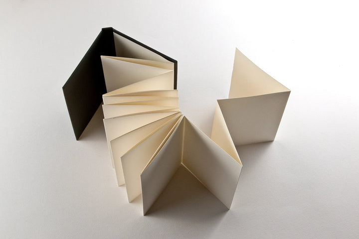 Fabriano Leporello Buch - 11.5 x 16.5 cm - 260g - 20 Blatt Fabriano
