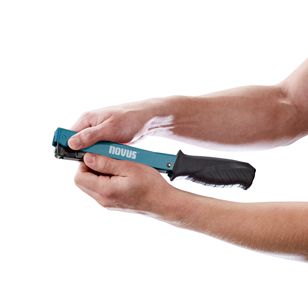 Hammertacker J-022