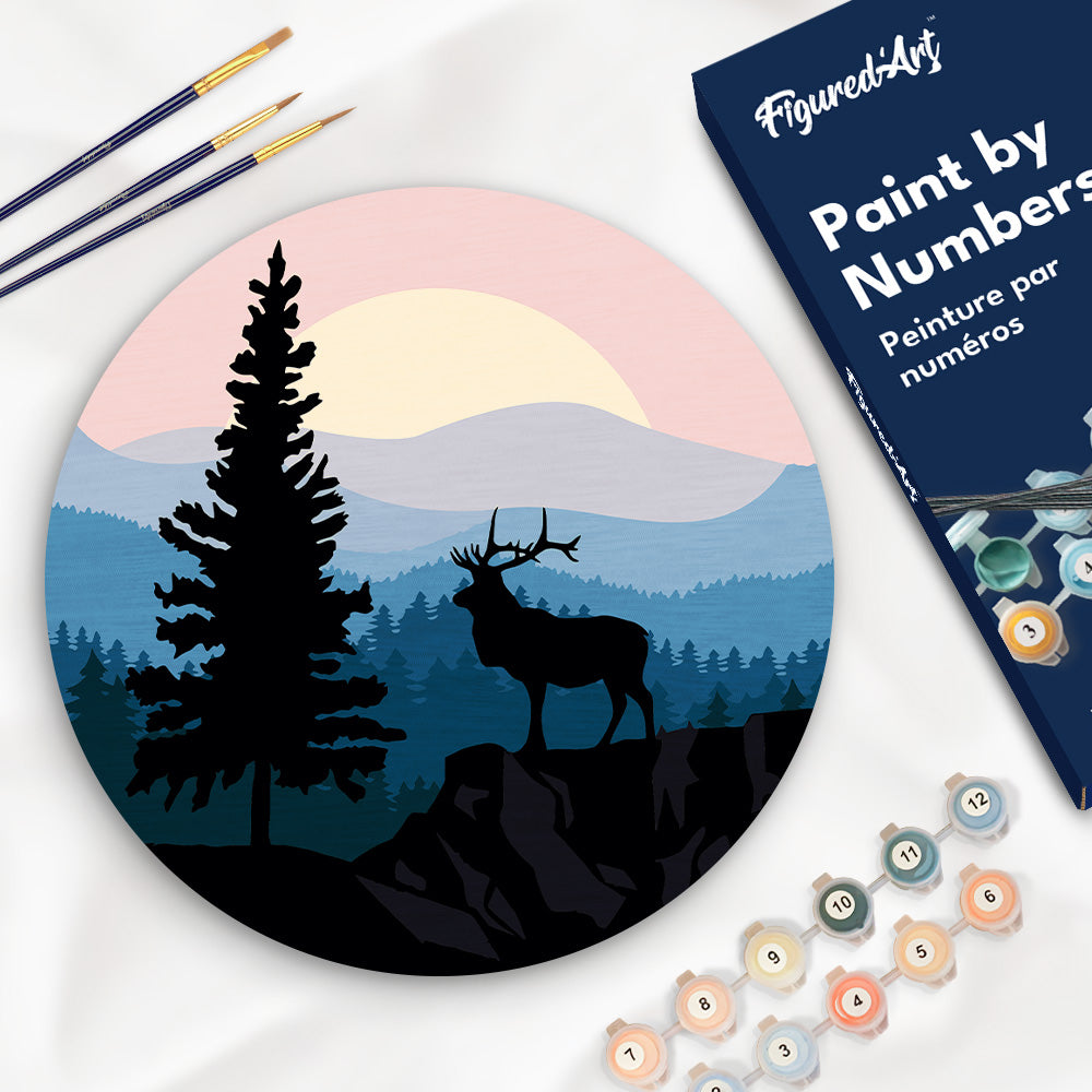Malen nach Zahlen auf Holzscheibe – Majestätischer Hirsch und Landschaft - Kidis Art