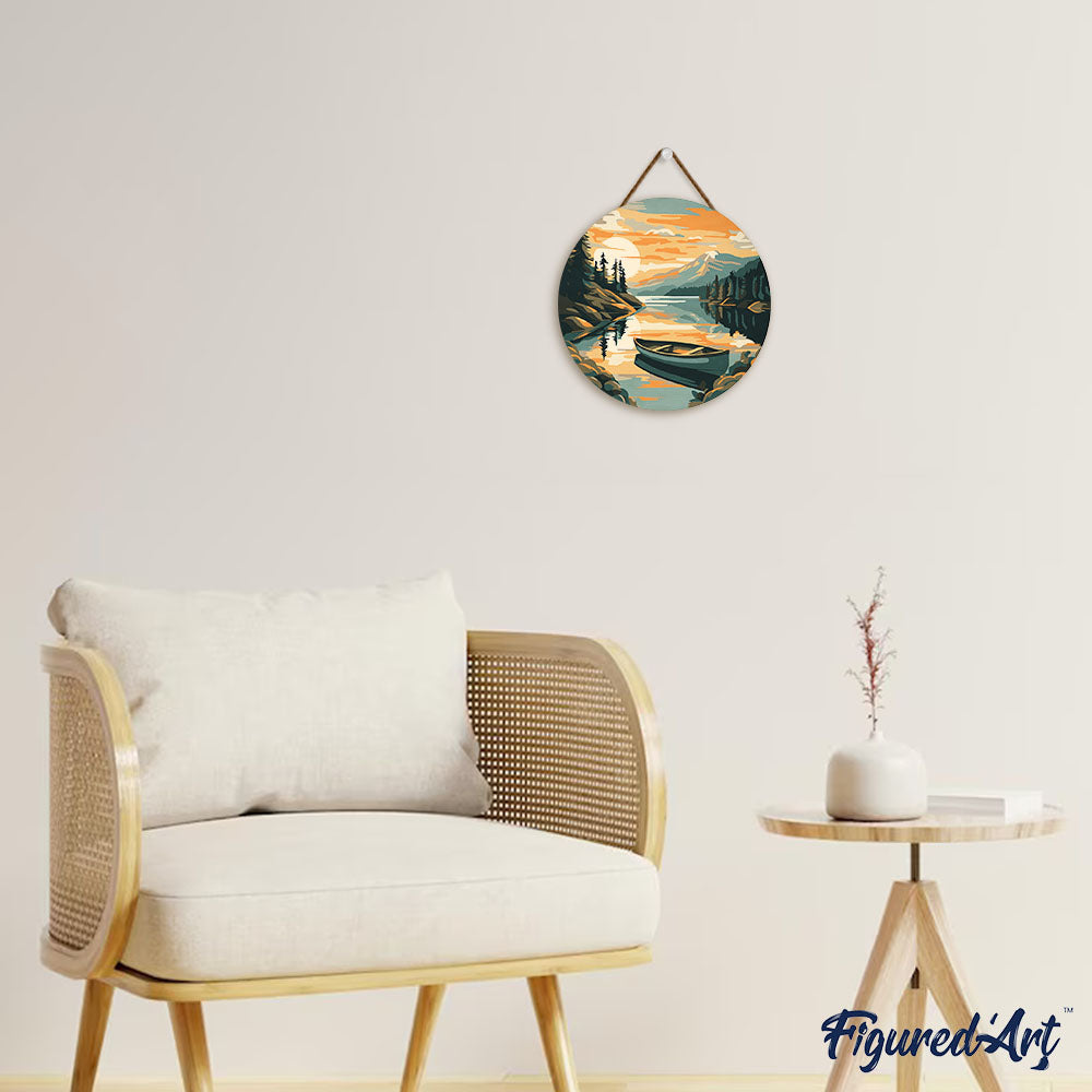 Malen nach Zahlen auf Holzscheibe – Bergsee und Kanu