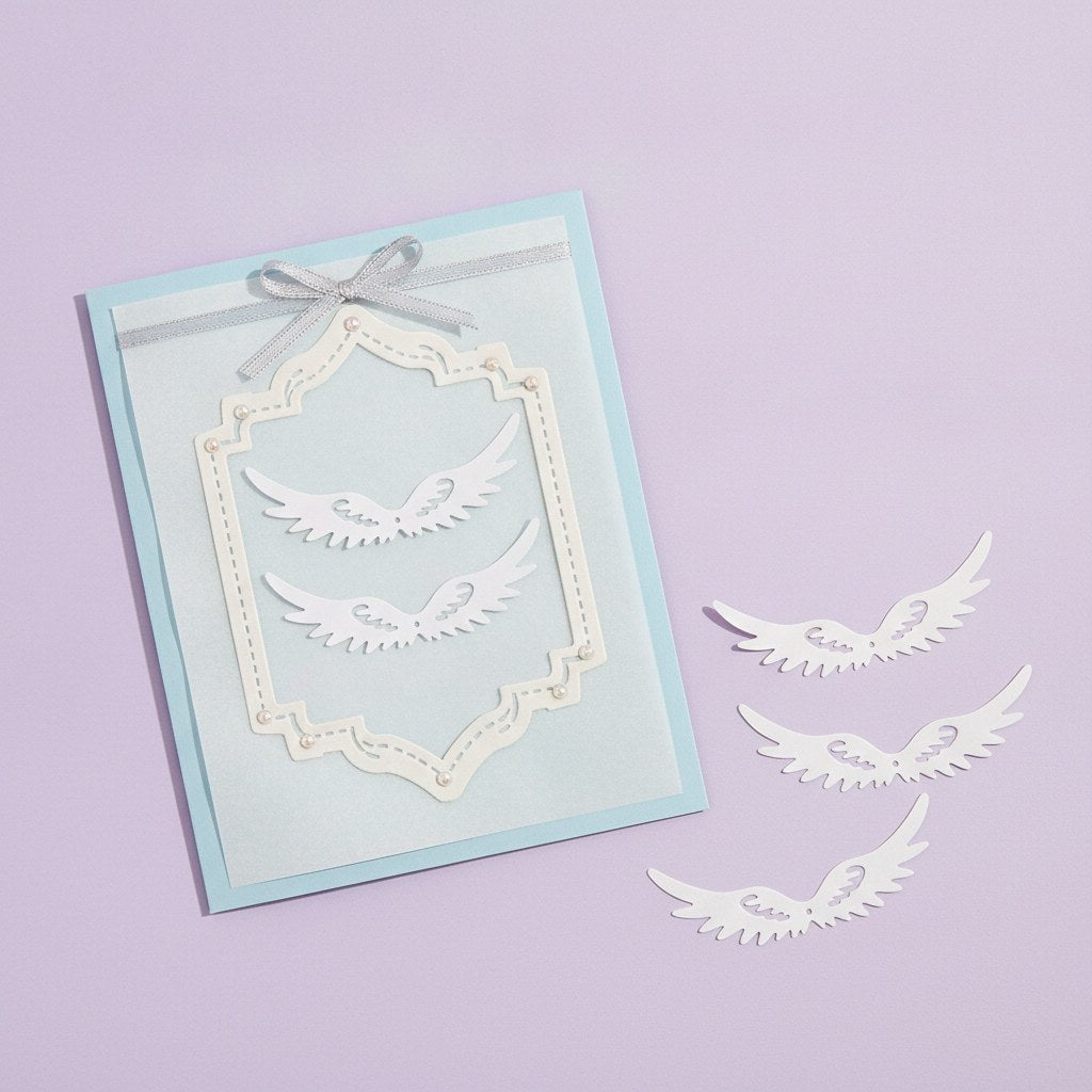 Silberne Metall-Engelflügel mit filigranem Federdesign, 2er Set für DIY-Deko