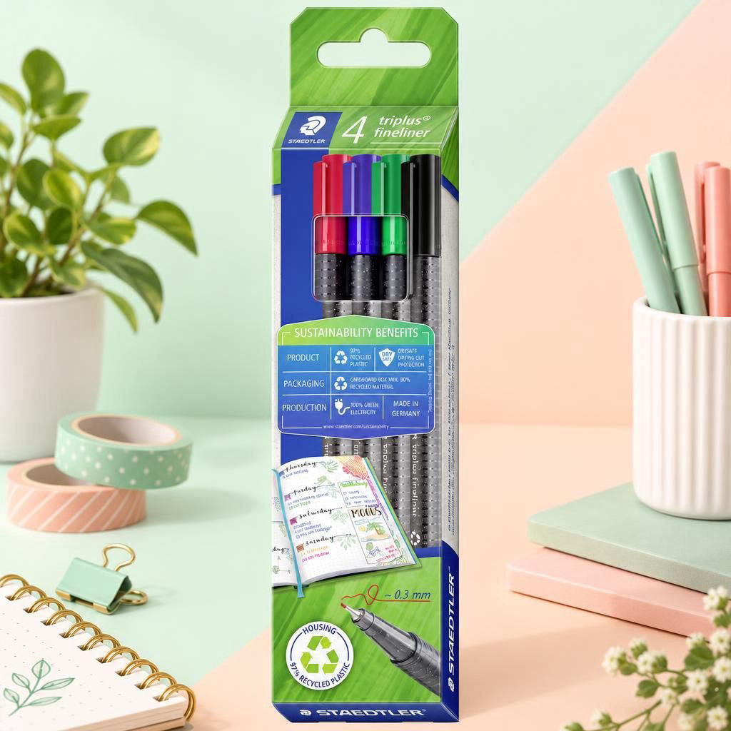 Generiert: [9571de07-a7e7-4c49-b4b6-b3b8de34a36c:1] Hauptbild – Kartonetui mit 4 triplus fineliner aus recyceltem Kunststoff in sortierten Farben