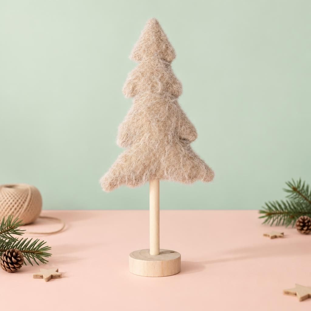Generiert: Hauptbild – Tannenbaum Plüsch, natur 14x7x34cm
