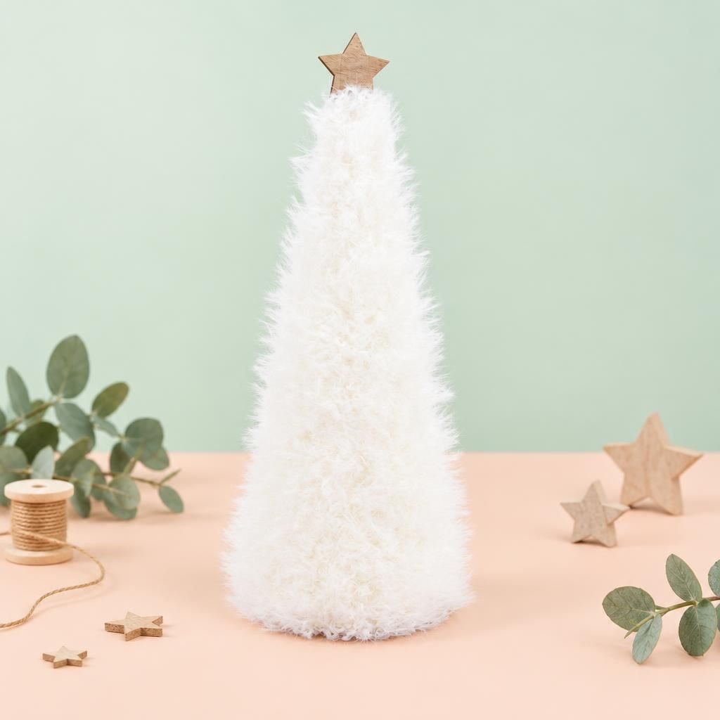 Generiert: Hauptbild – Plüsch-Baum mit Stern