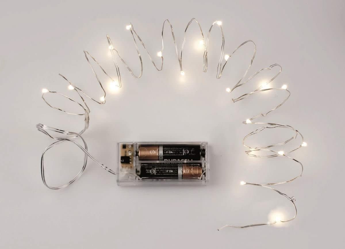 2m LED Lichterkette mit warmweißen LEDs auf Silberdraht, Batteriefach mit AA-Batterien